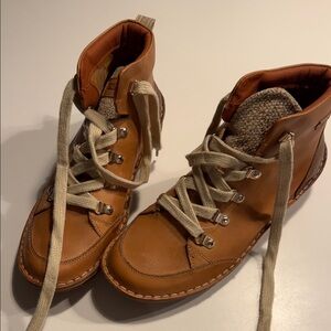 PIKOLINOS Tan Platform Shoes